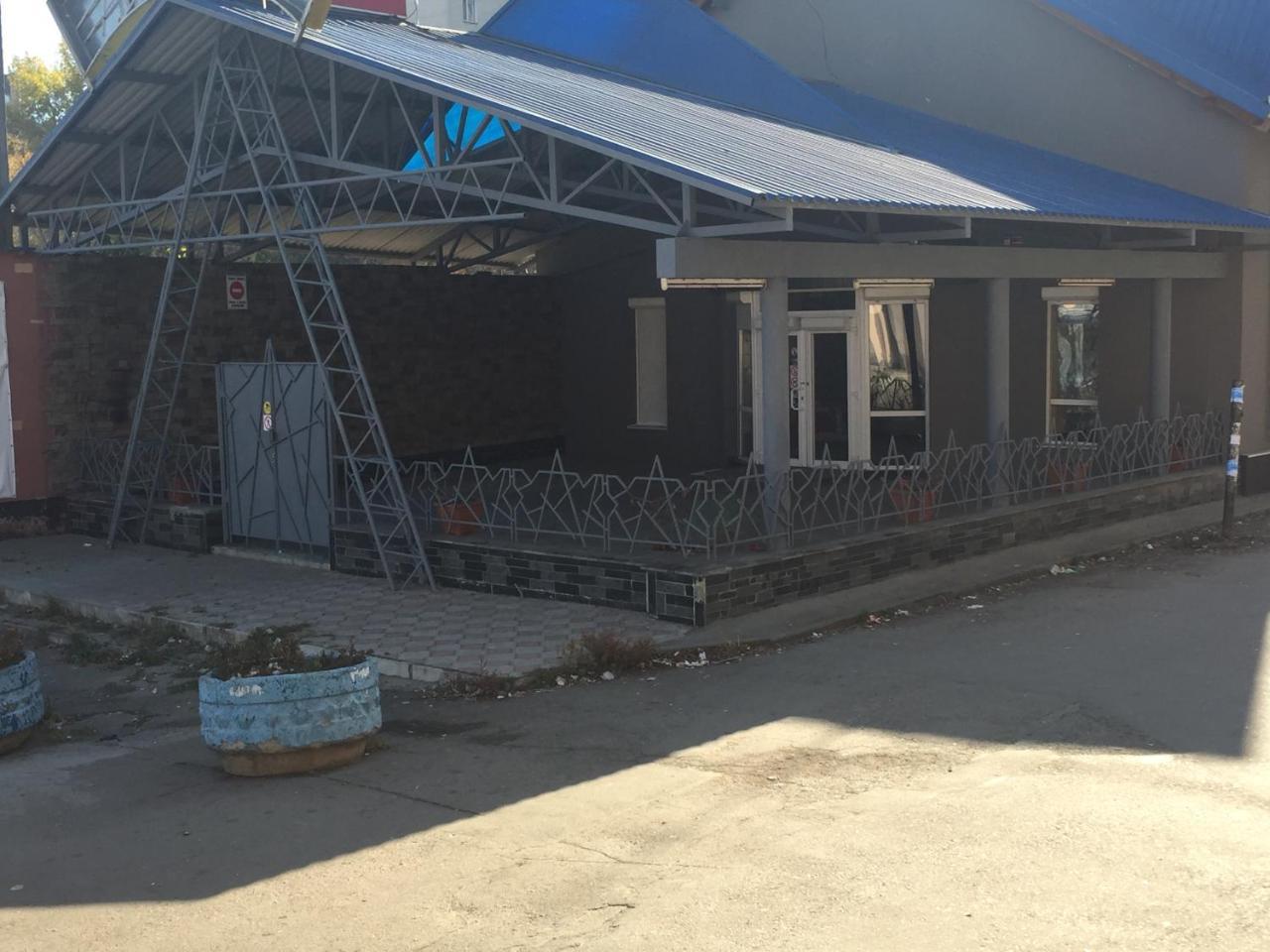 Hostel -Hotel Granat Rivne City Kültér fotó