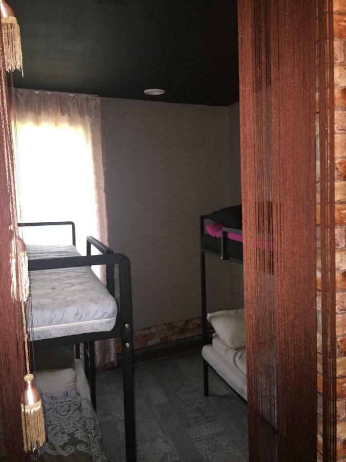 Hostel -Hotel Granat Rivne City Kültér fotó